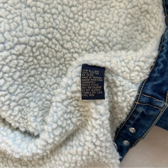 VTG Urgent Gear Sports Wear Dark Wash Cropped Denim Jean Jacket Size XL/18 - Picture 8 of 11